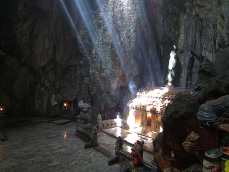 15 DONG HAI Linh Ung Pagoda